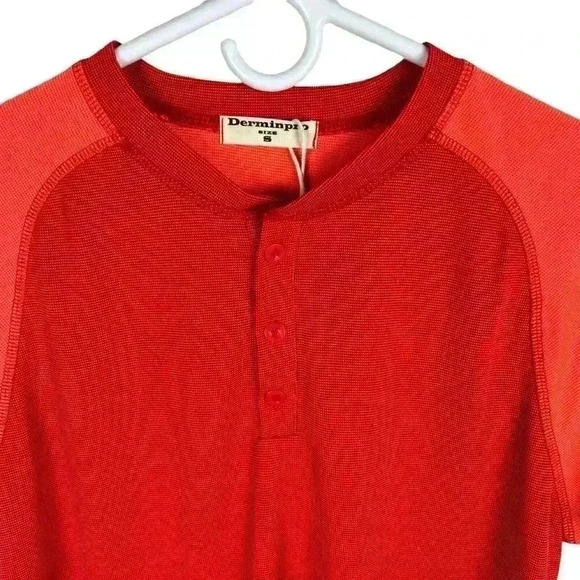 new NWT Derminpro Men's Basic Comfy Shirt Short Sleeve Orange Size Small - Picture 3 of 8